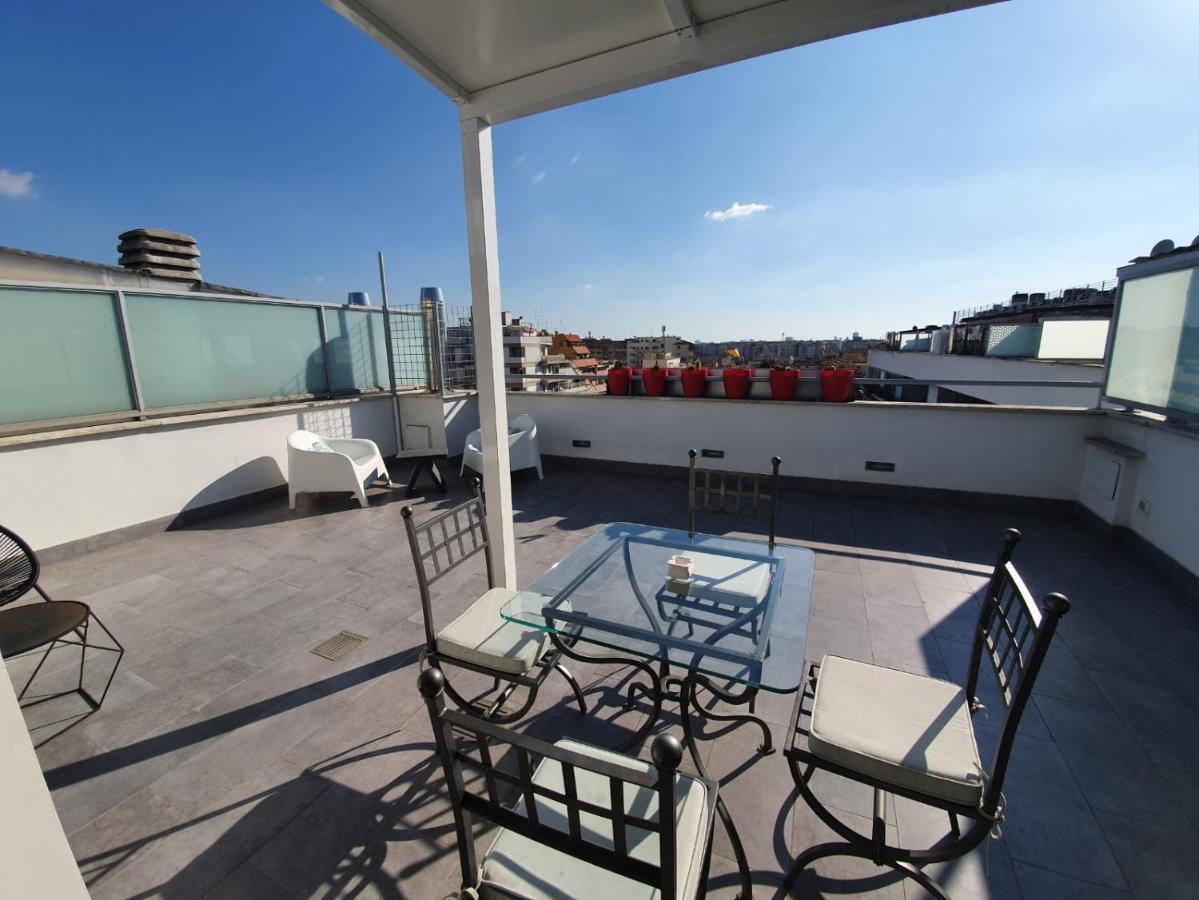 Penthouse 41 In Trastevere With Big Terrace Apartment Rome Luaran gambar